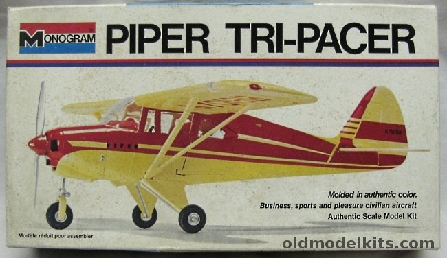Monogram 1/32 Piper Tri-Pacer - Yellow Plastic, 6822 plastic model kit